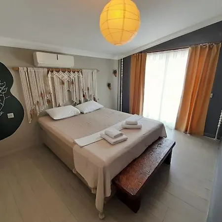 Cozy Flat With Sea View Near In Bozburun